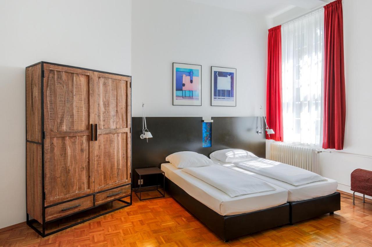 Abc Hotel Konstanz Bagian luar foto